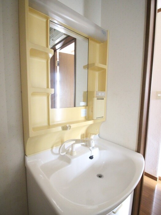 物件内観写真11　(洗面)