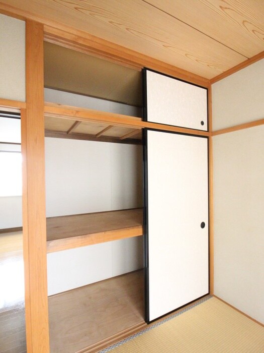 物件内観写真21　(収納)