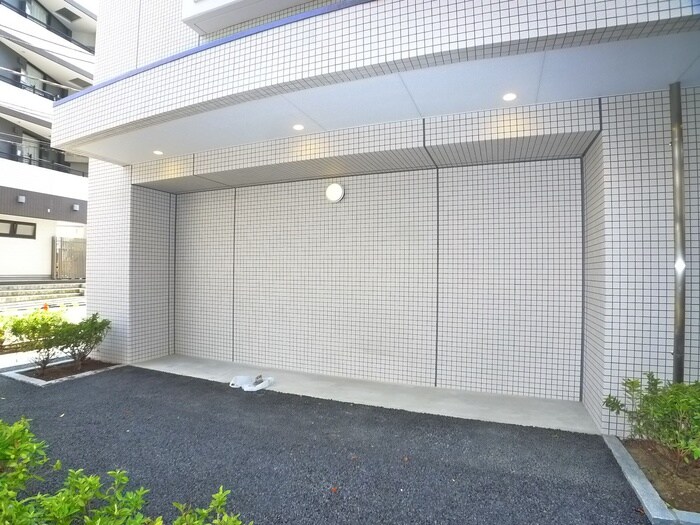 物件外観写真6　(駐輪場)