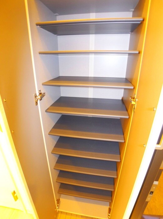 物件内観写真10　(靴箱)