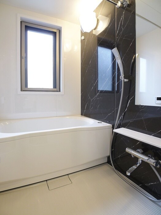 物件内観写真13　(バス／シャワールーム等)