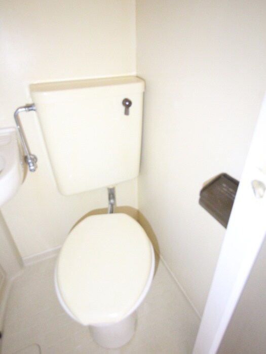 物件内観写真11　(トイレ)