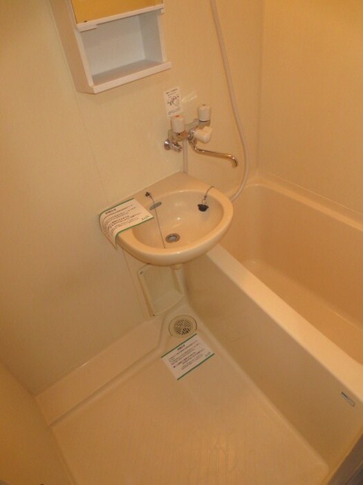 物件内観写真9　(バス／シャワールーム等)