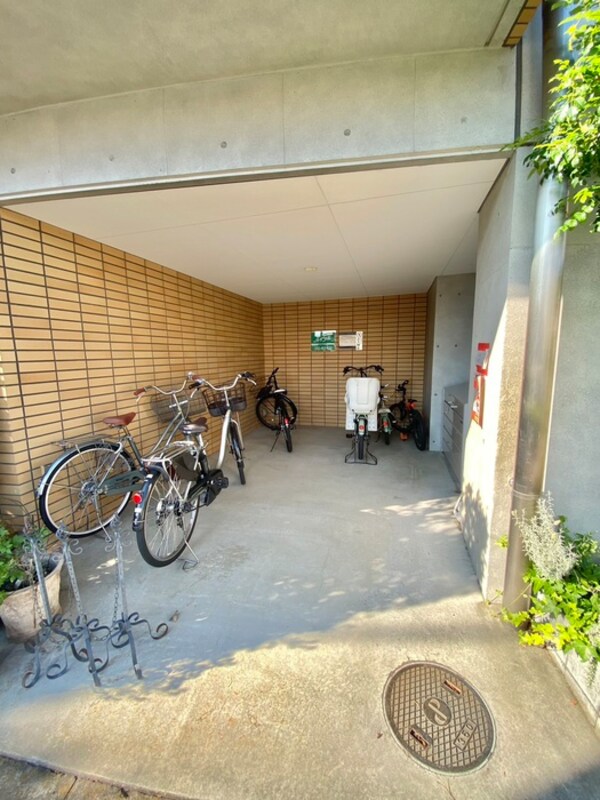 駐輪場