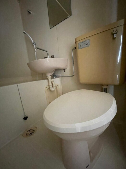 物件内観写真11　(トイレ)