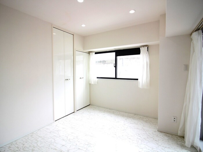 物件内観写真22　(居室)