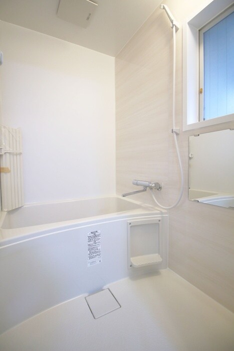 物件内観写真11　(バス／シャワールーム等)