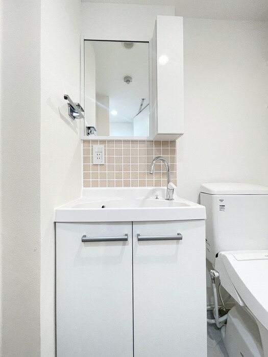 物件内観写真13　(洗面)