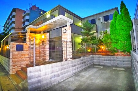 Ｍ　Ｐａｔｉｏ　Ｖｅｒｄｅ外観写真