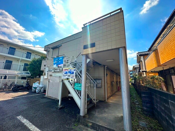 物件外観写真4　(エントランス部分)