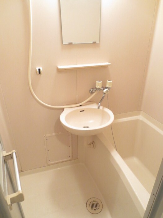 物件内観写真12　(バス／シャワールーム等)