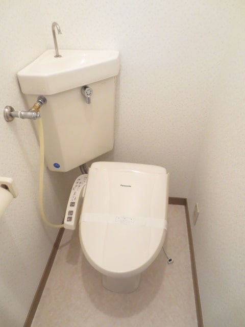 物件内観写真13　(トイレ)