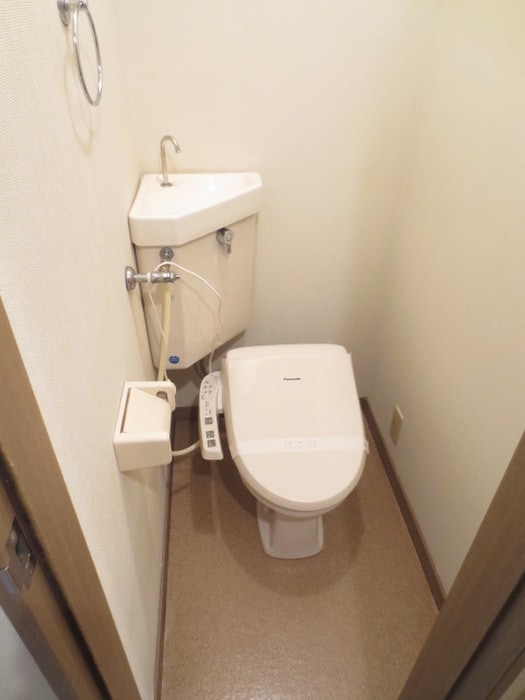 物件内観写真13　(トイレ)