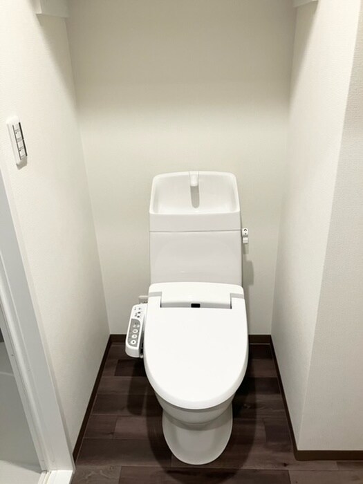 物件内観写真10　(トイレ)