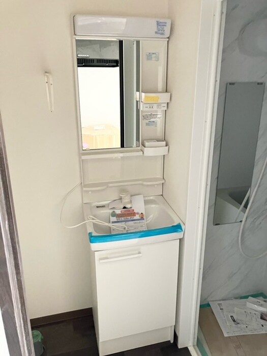 物件内観写真12　(洗面)