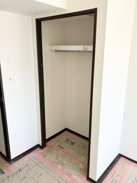 物件内観写真13　(収納)