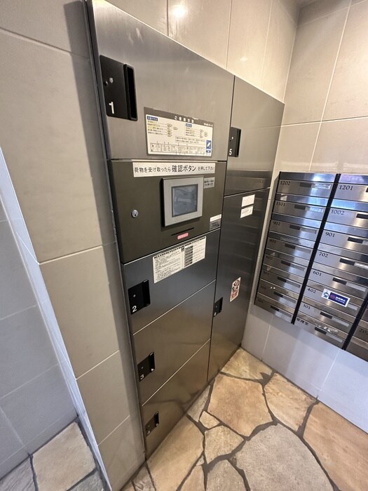 物件外観写真4　(建物設備)