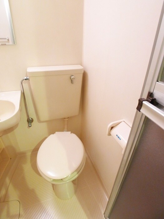 物件内観写真12　(トイレ)