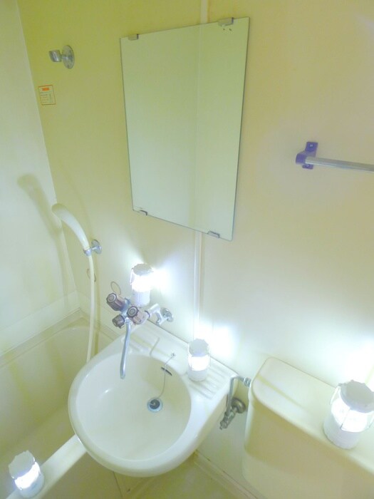 物件内観写真18　(洗面)