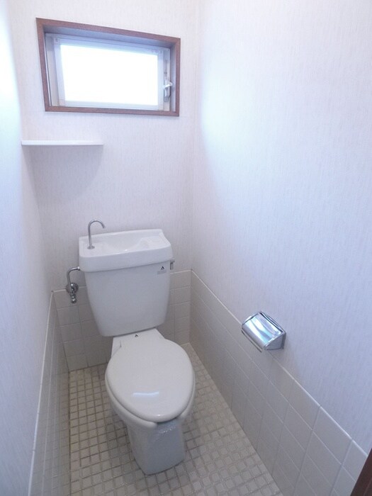 物件内観写真13　(トイレ)