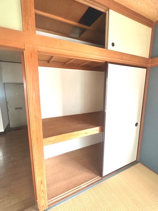 物件内観写真16　(収納)