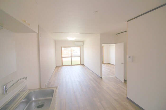 物件内観写真14　(居室)