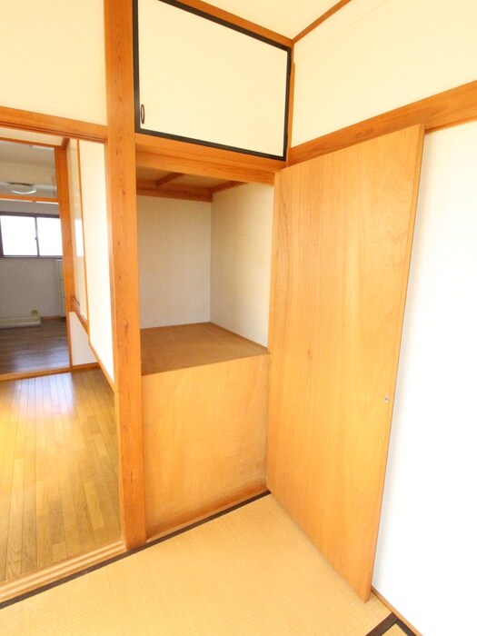物件内観写真10　(収納)
