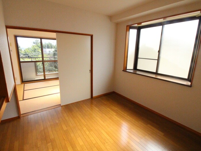 物件内観写真20　(居室)