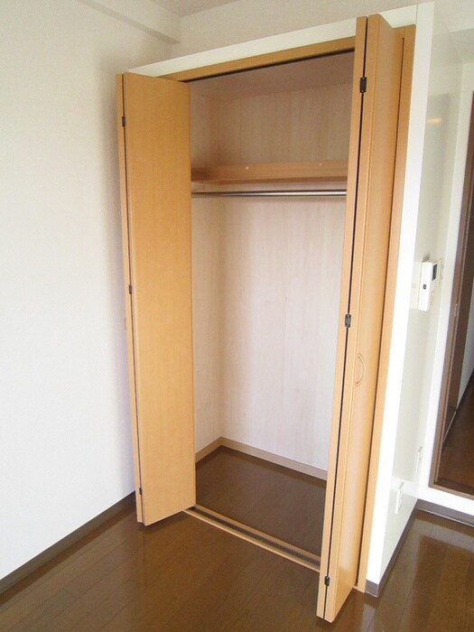 物件内観写真10　(収納)