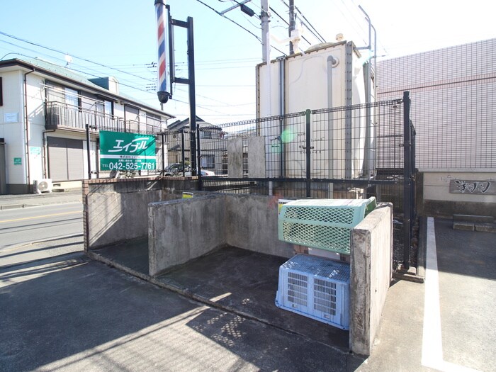 物件外観写真2　(建物設備)