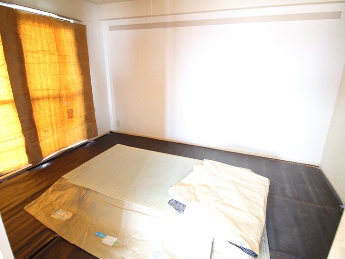 物件内観写真12　(居室)