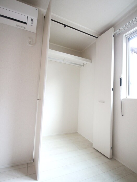 物件内観写真11　(収納)