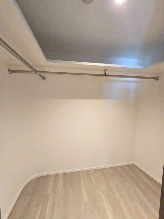物件内観写真10　(収納)