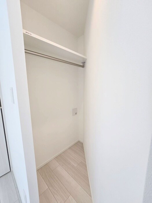 物件内観写真10　(収納)