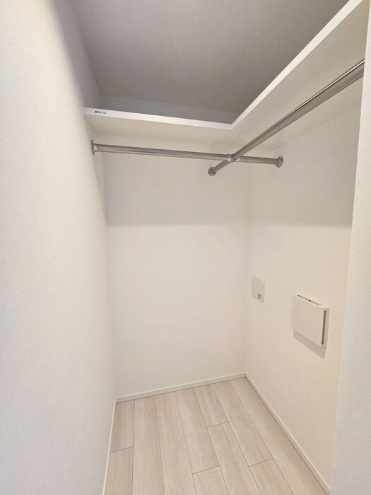 物件内観写真10　(収納)