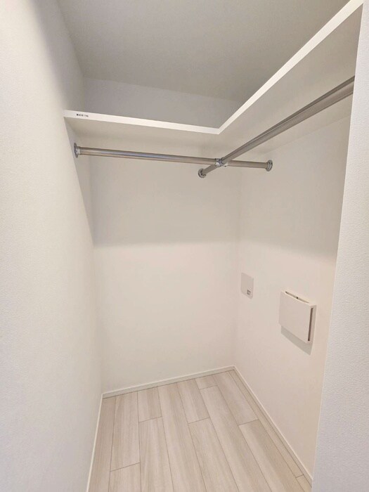 物件内観写真10　(収納)
