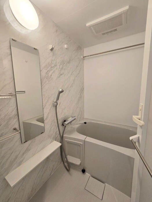 物件内観写真12　(バス／シャワールーム等)