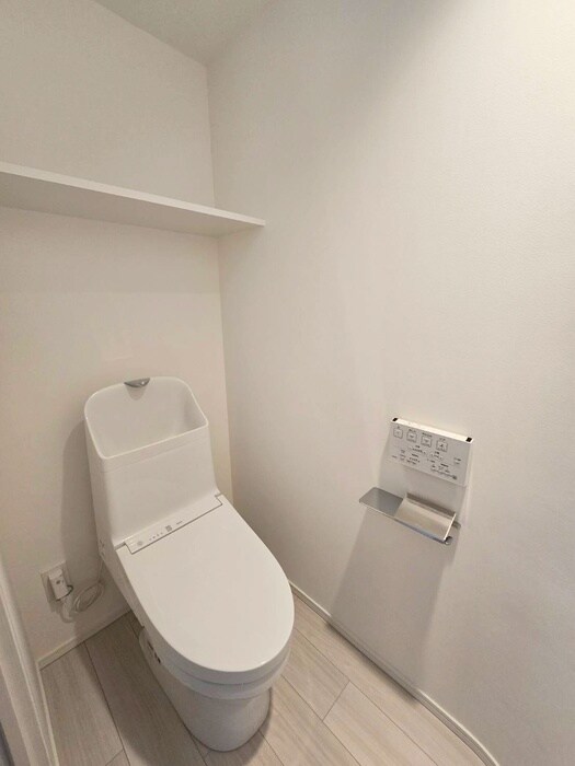 物件内観写真13　(トイレ)