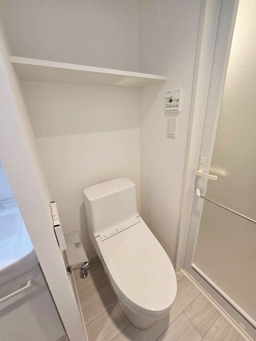 物件内観写真13　(トイレ)