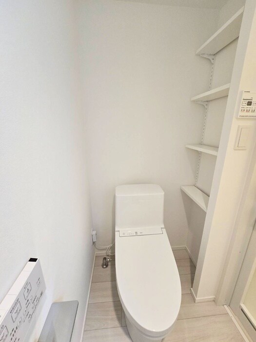 物件内観写真13　(トイレ)