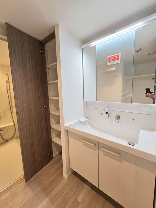 物件内観写真14　(洗面)