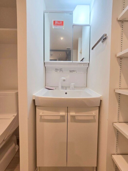 物件内観写真14　(洗面)