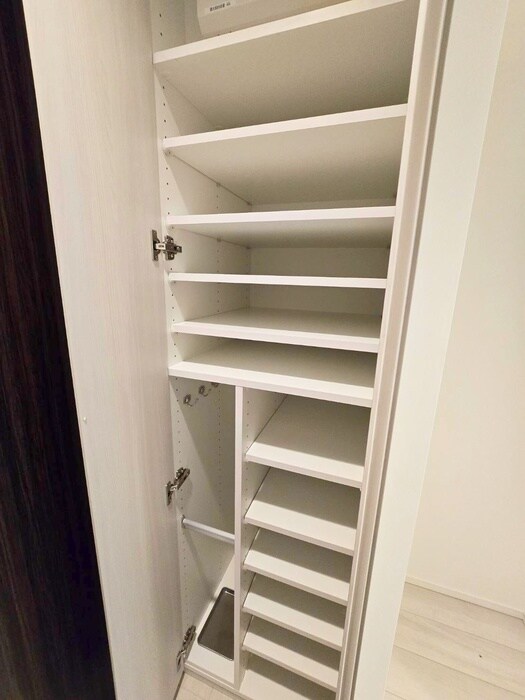 物件内観写真16　(靴箱)
