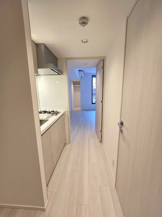 物件内観写真17　(廊下)