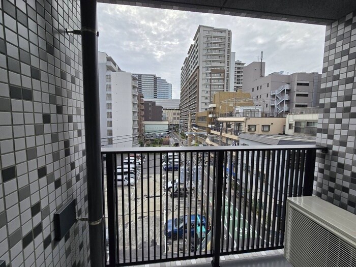 物件内観写真17　(室内からの展望)