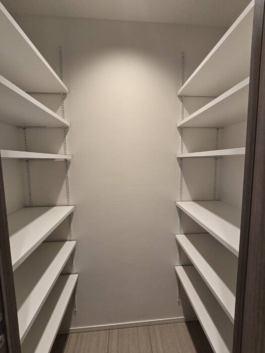 物件内観写真18　(靴箱)