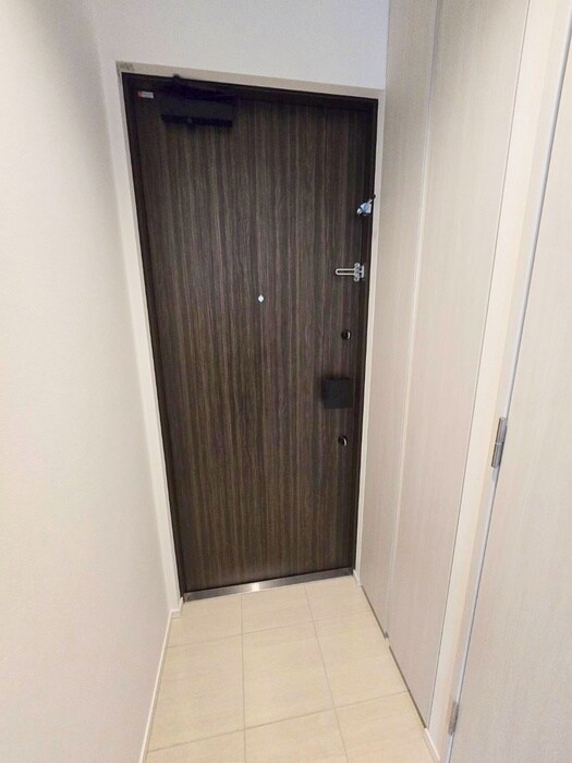 物件内観写真19　(玄関)