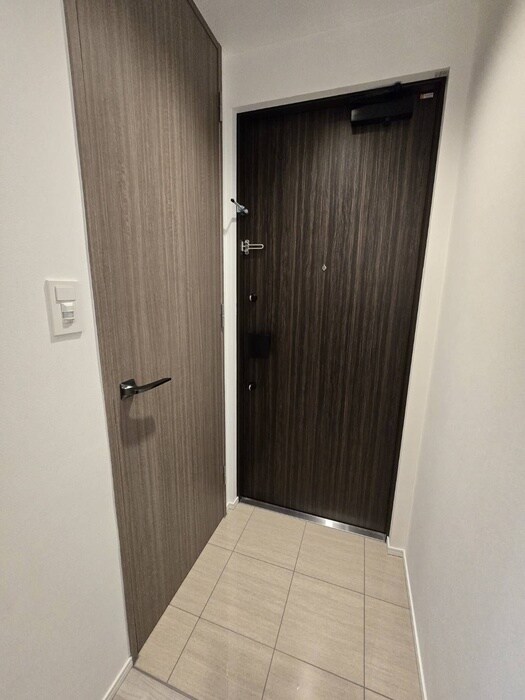 物件内観写真19　(玄関)