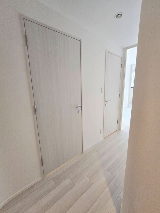 物件内観写真20　(廊下)