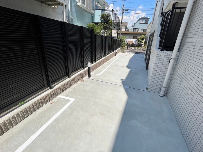 物件外観写真5　(駐輪場)